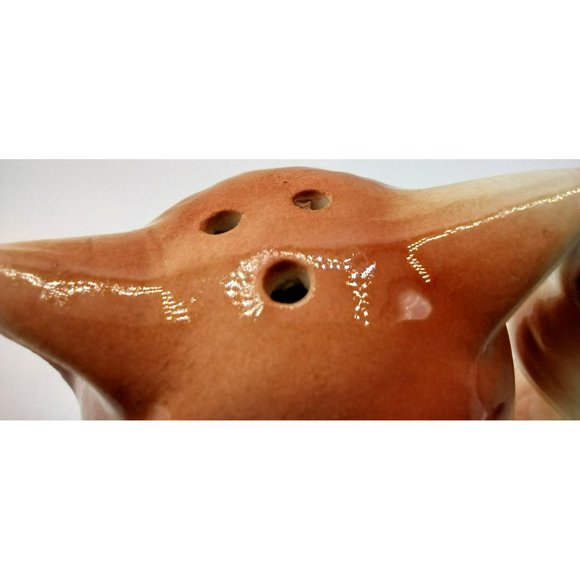 Salt and Pepper Shakers Pretty Cat with Ribbon Vintage Japan 4 Inch Porcelain - Picture 5 of 15